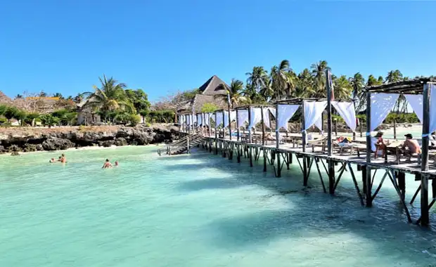 Combiné circuit et hôtel Club Jumbo Reef & Beach Resort 4* avec 2 nuits au parc de Selous **** - 14