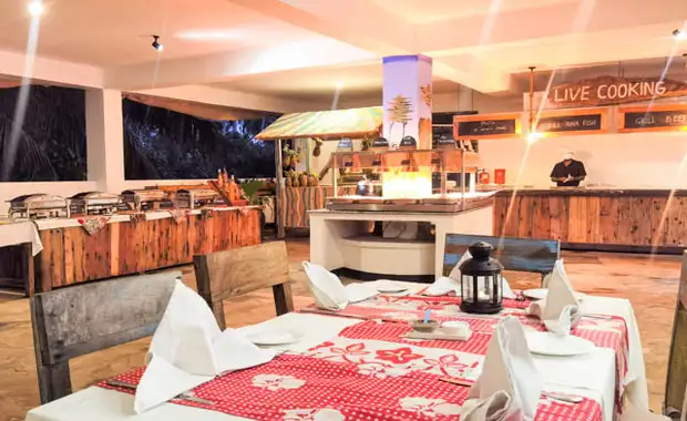 Combiné circuit et hôtel Club Jumbo Reef & Beach Resort 4* avec 2 nuits au parc de Selous **** - 25