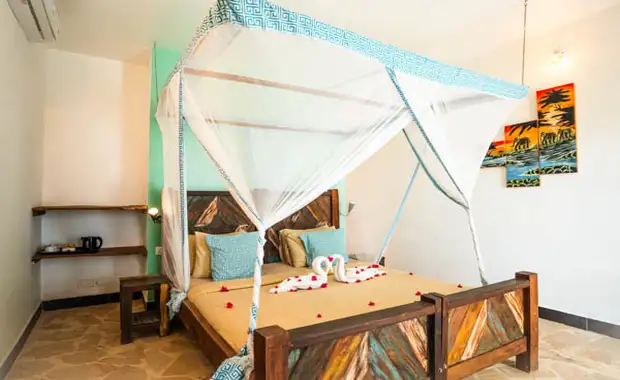 Combiné circuit et hôtel Club Jumbo Reef & Beach Resort 4* avec 2 nuits au parc de Selous **** - 19