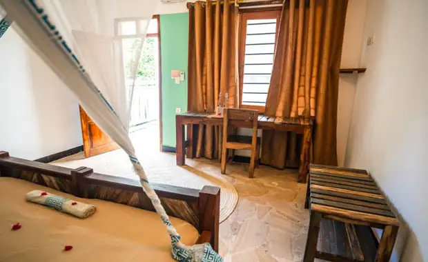 Combiné circuit et hôtel Club Jumbo Reef & Beach Resort 4* avec 2 nuits au parc de Selous **** - 20